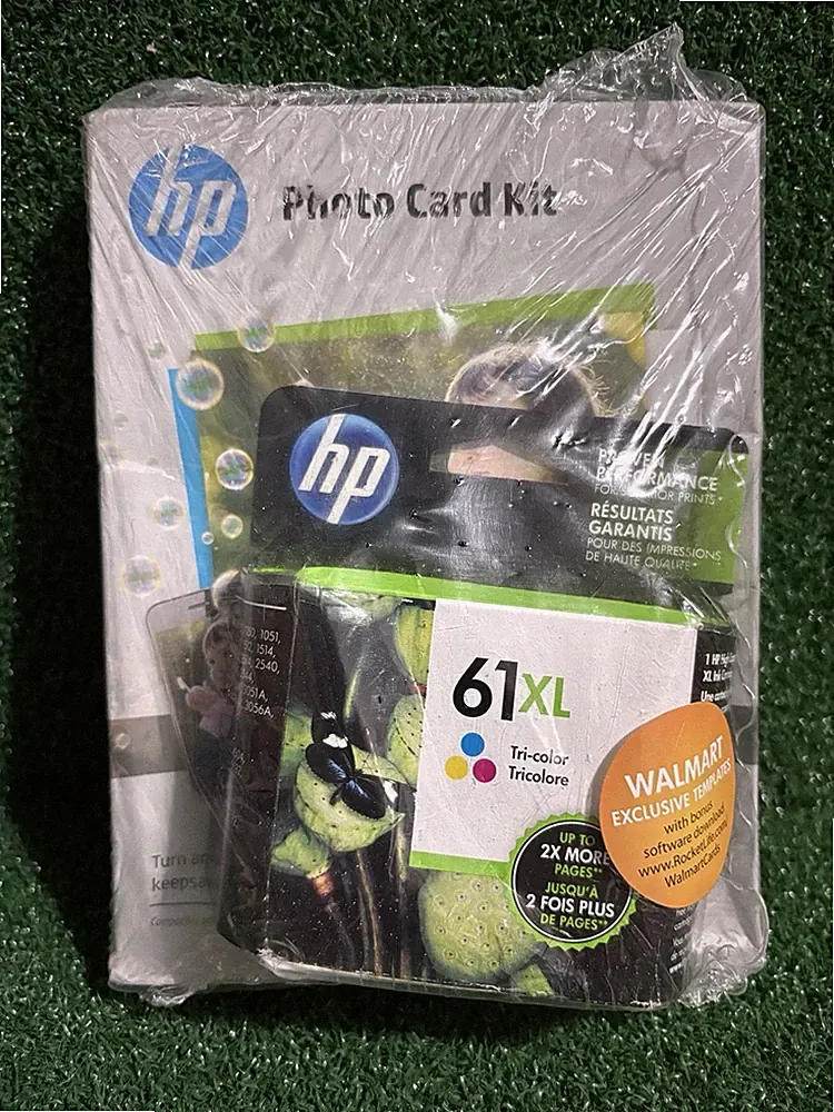 HP 61XL High Yield Tri-color Original Ink Cartridge & Photo Card Kit