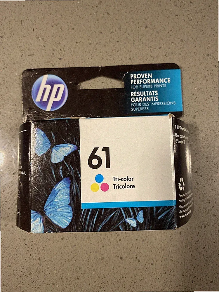 NEW Genuine HP 61 Color Ink Cartridge Officejet 2620 Envy 4501 4507 Exp 2022