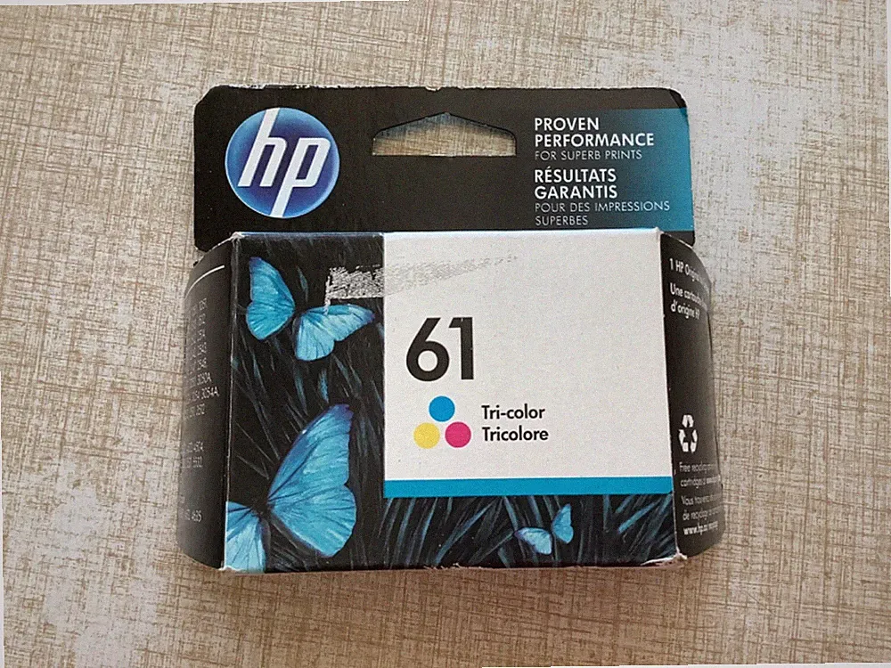 Original HP 61 Tri-Color INK CARTRIDGE Expired OCT 2019 Genuine OEM